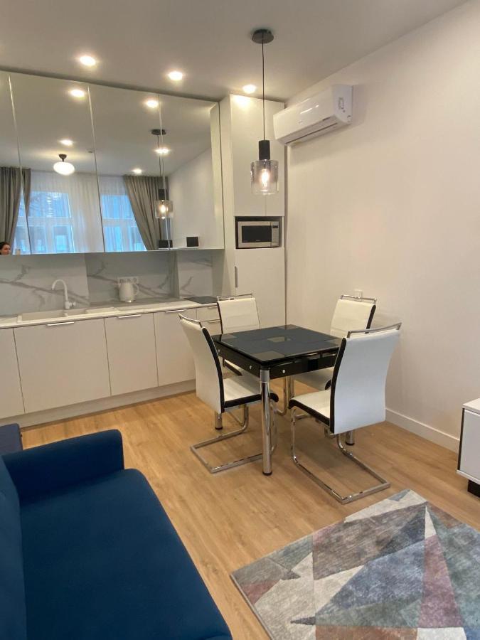 Moder Chic Apartment In Center-Prime Rentals Каунас Екстер'єр фото